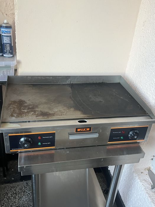 Професионална електрическа скара