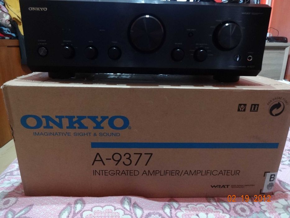 ONKYO A-9377 усилвател