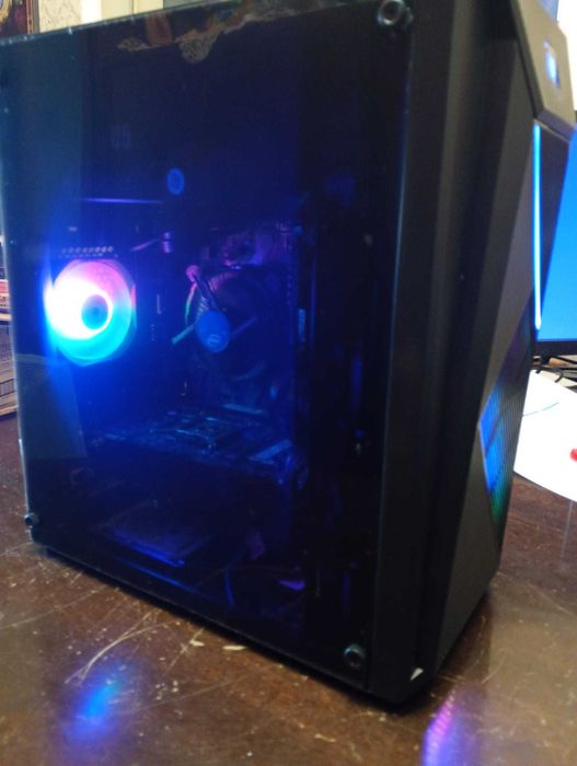 Vand Unitate PC  GAMING Nou nouta pret 2100 lei
