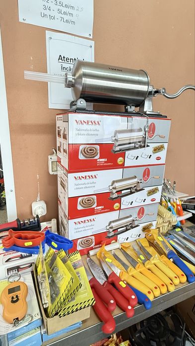 Arzatoe pirostreie cu 3 picioare