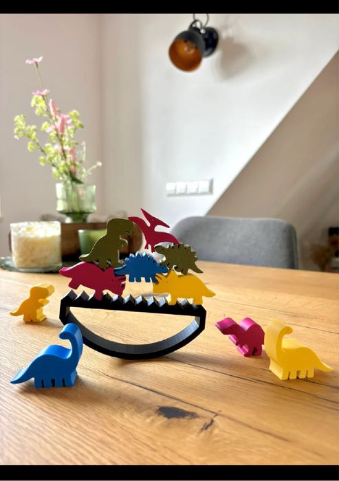 Joc Montessori de Echilibru cu Dinozauri