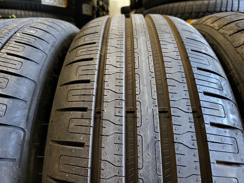 215/50/19 GOODYEAR 4бр