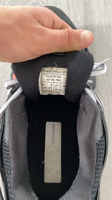Balenciaga Trackuri alb si negru.