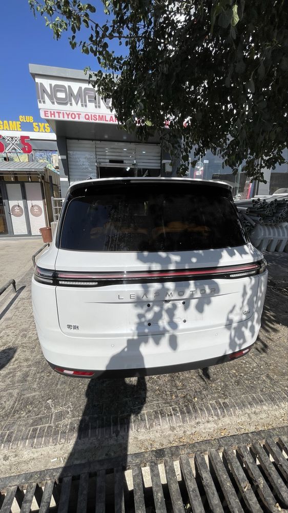 Leapmotor C16 gibrid 2-pozitsiya dop