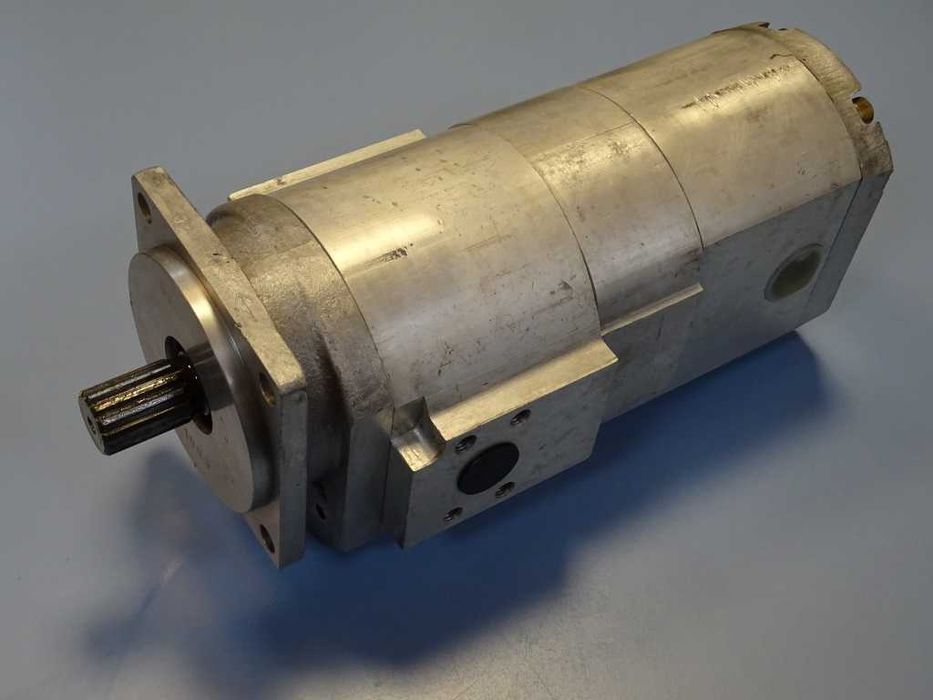 Хидравлична зъбна помпа "Prva Petoletka" 3117.317.9 Hydraulic pump