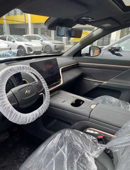 Dongfeng SL 008 max Hybrid