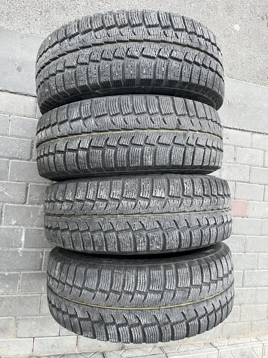 Зимние шины Cordiant 215/65 R16