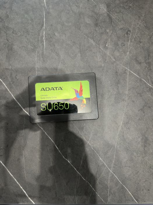 Carcasa ATX, Cooler AMD, SSD 500/512 GB, 16 GB Ram DDR4, Asrock B450.