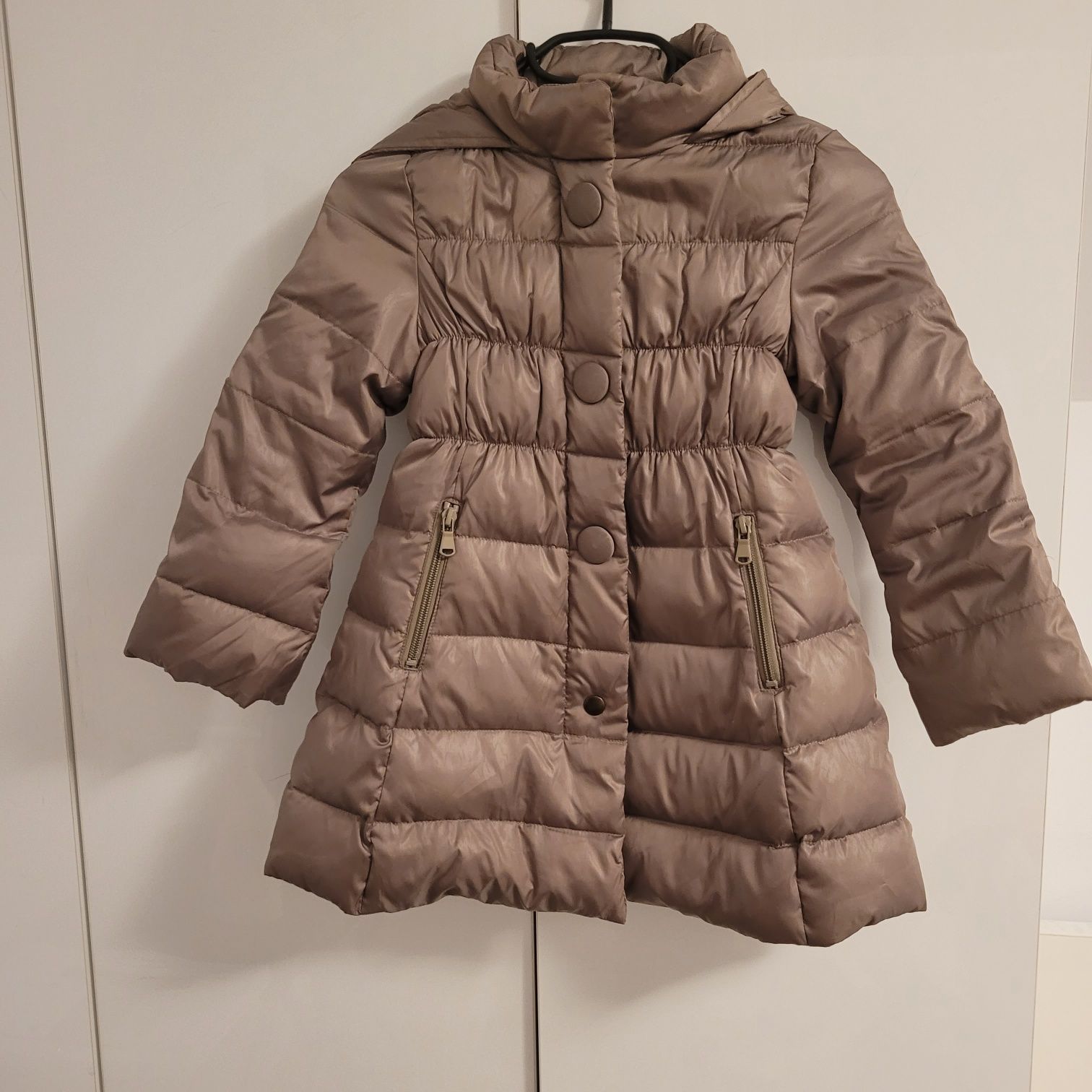 Geaca BENETTON 4-5 ani, 110 cm