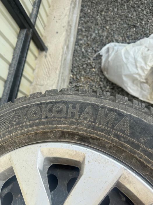 Шины зимние Yokohama R 17