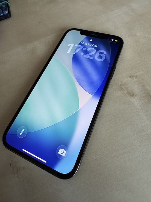 iPhone 12 Pro, 128 GB.
