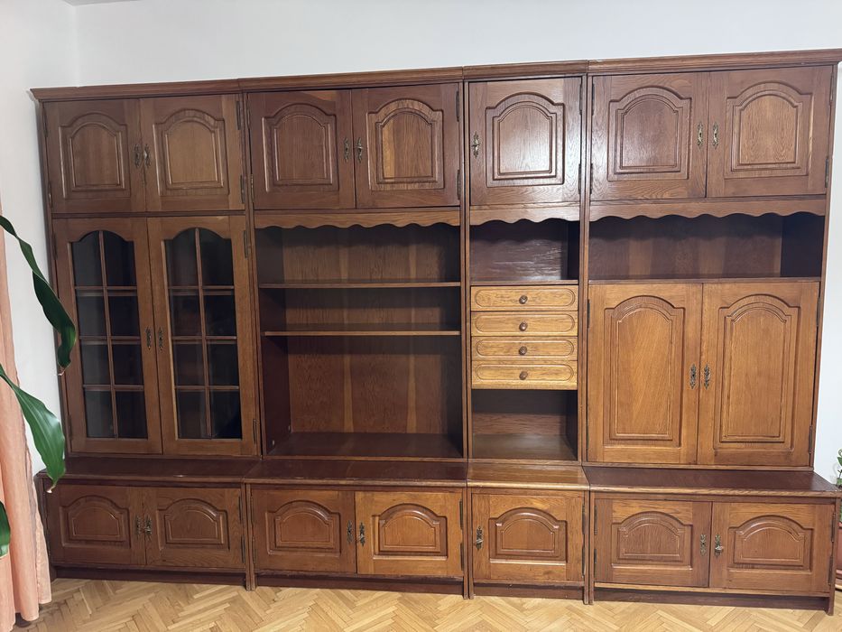 Mobila stejar, usi lemn masiv, design clasic