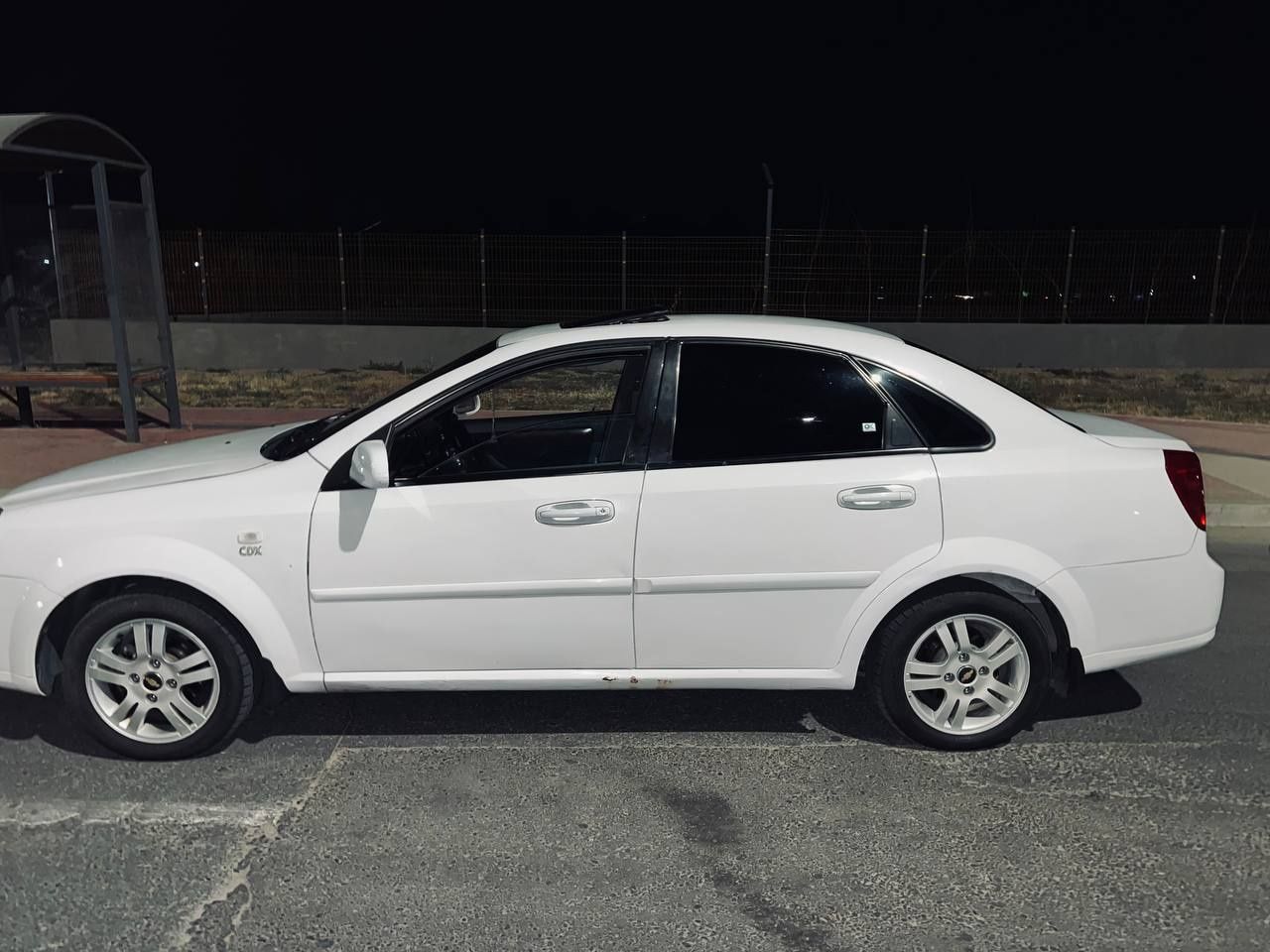 Lacetti 1.8      ...