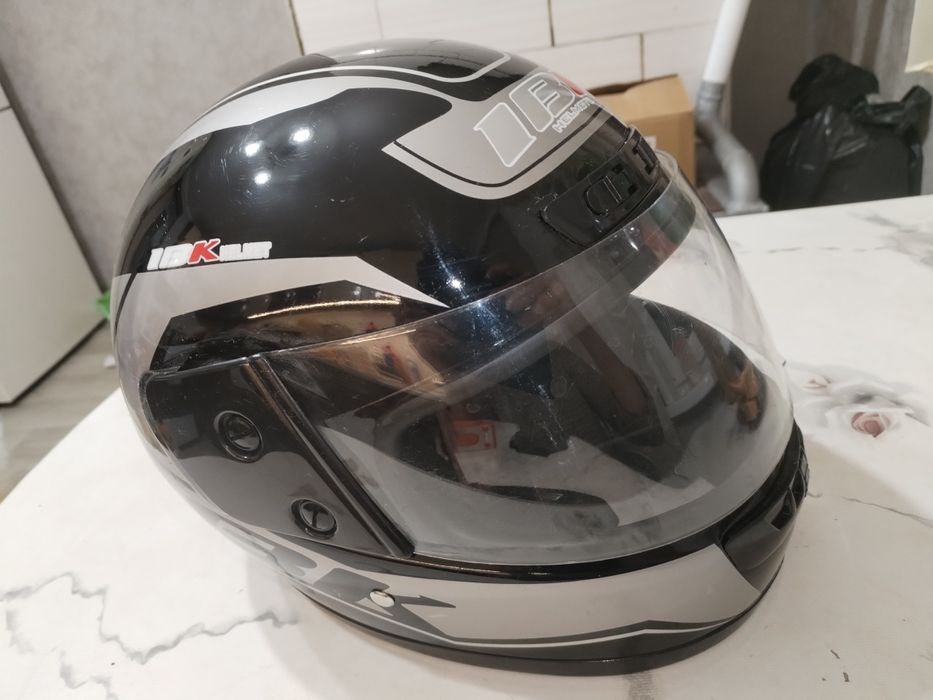 Мотошлем в хорошем состоянии