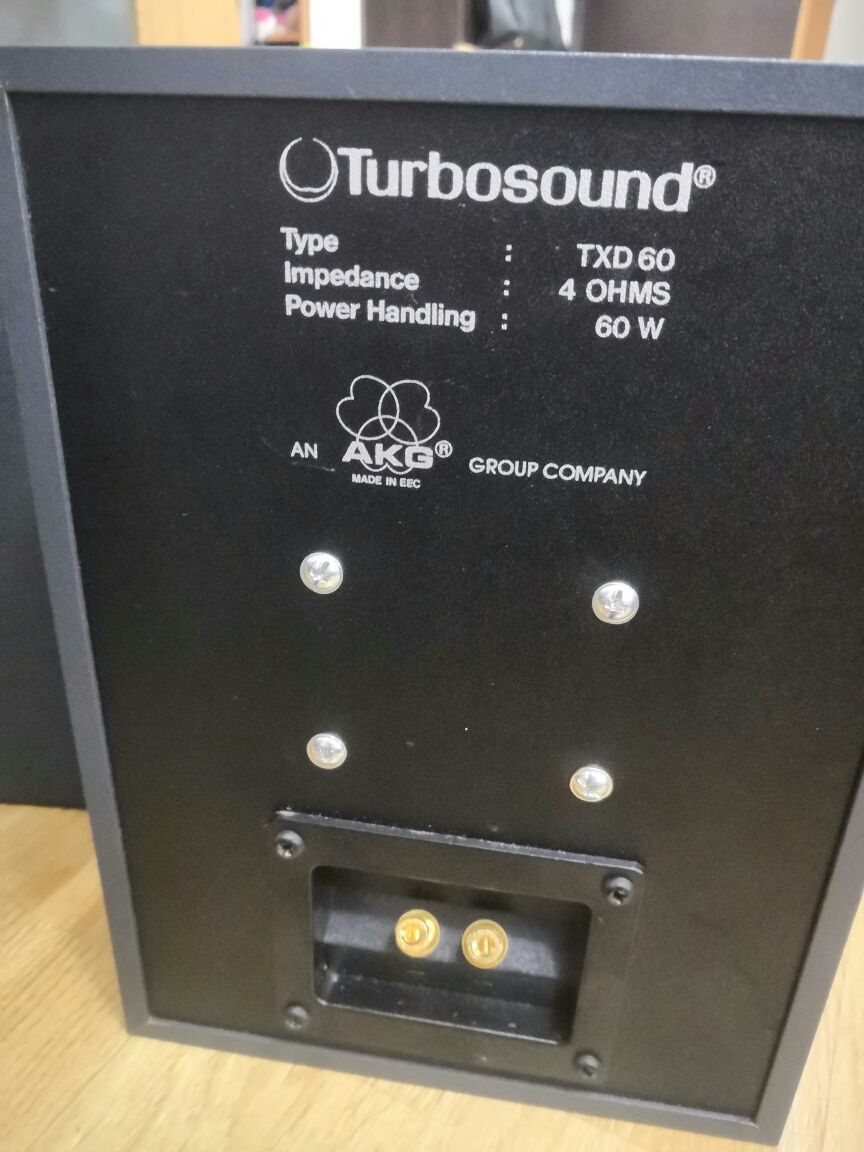 Turbosound txd 60 monitoare / boxe