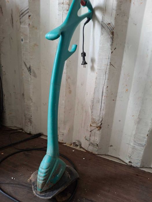 тример за трева Bosch