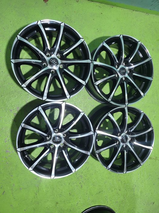 18 5x112 Audi A3 A4 Vw Golf Touran Caddy skoda 5х112 черни