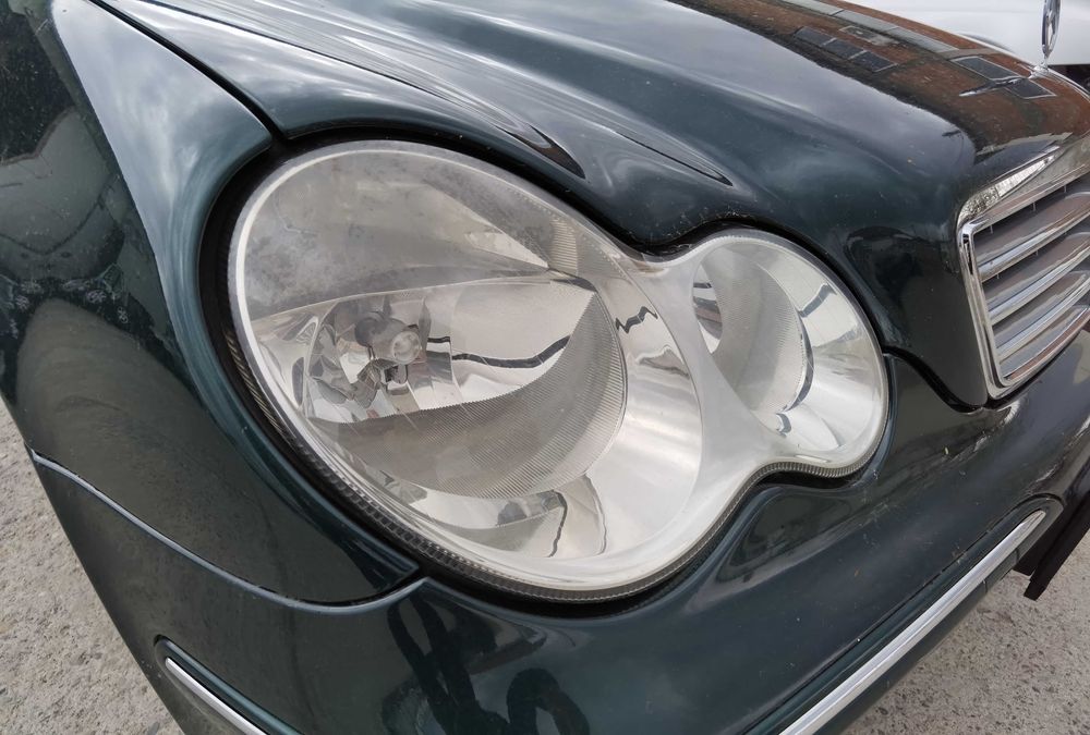 Mercedes benz w203 c200 на части