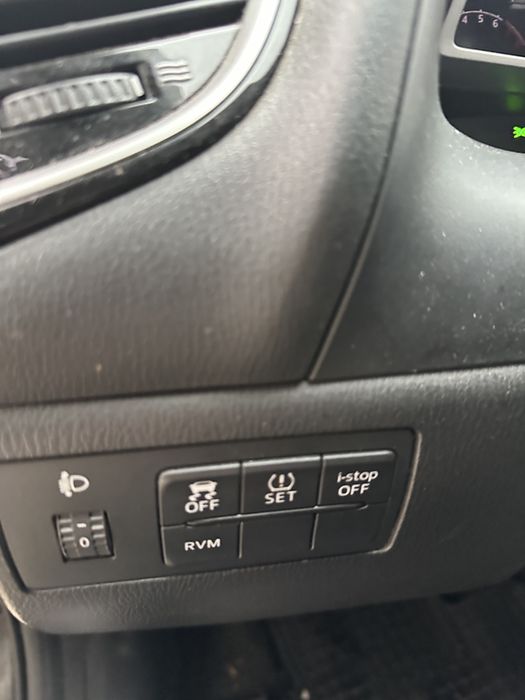 Mazda 3 2014 SkyActiv Hatchback URGENT