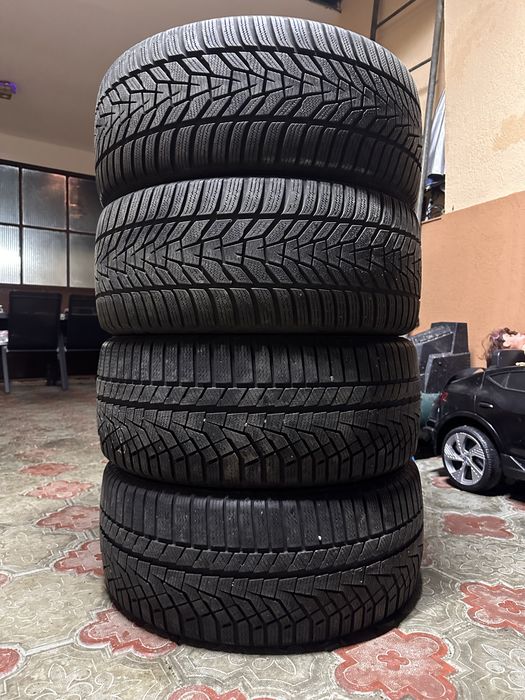 Anvelope de iarna Hankook 245/45/18 2023 Sailun