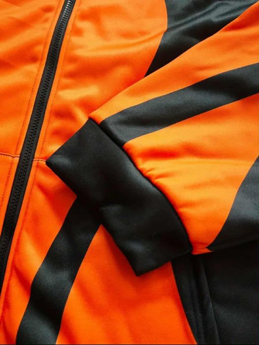 Суичър 6XL подходящ за лов