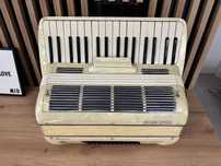 Vand acordeon Italian Septimio Soprani cu 48 de basi