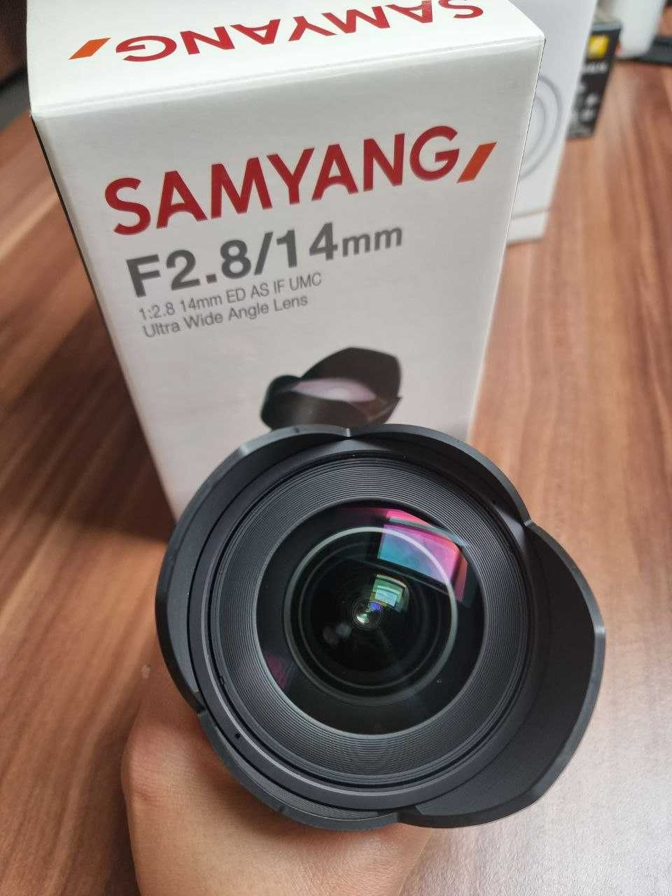 Samyang AE 14mm f/2.8 ED pentru Nikon