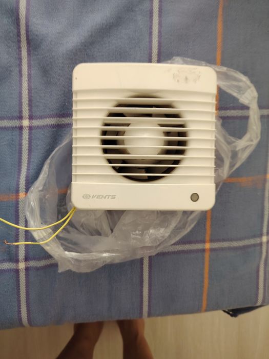 Продам вентилятор рабочий д 100