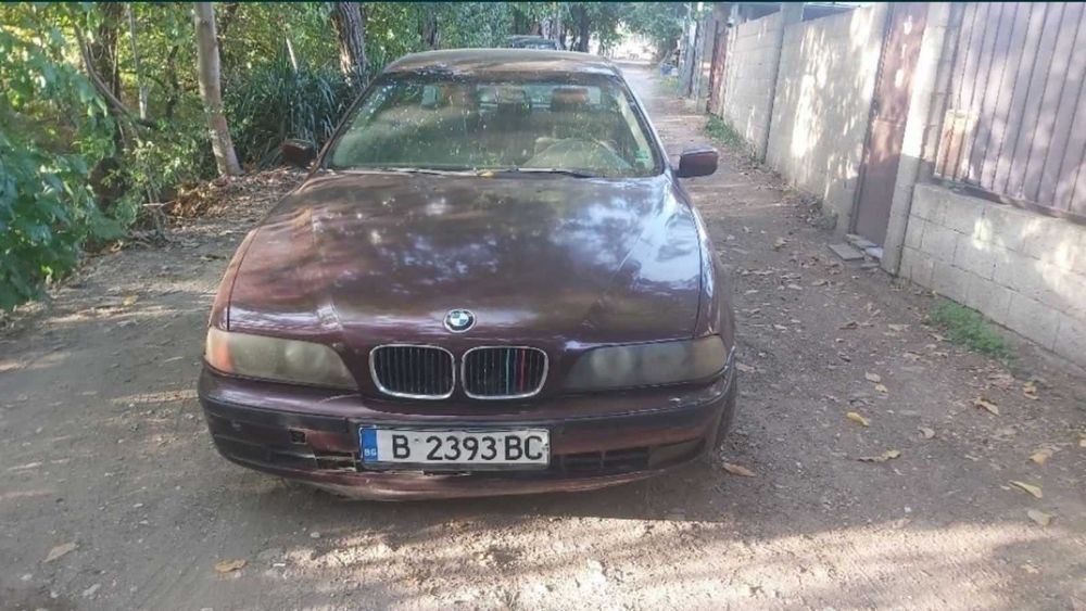 На части: BMW E39 525TDS