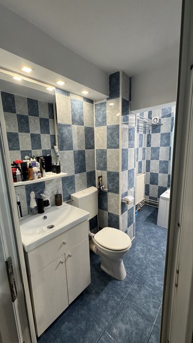 Apartament cu 3 camere