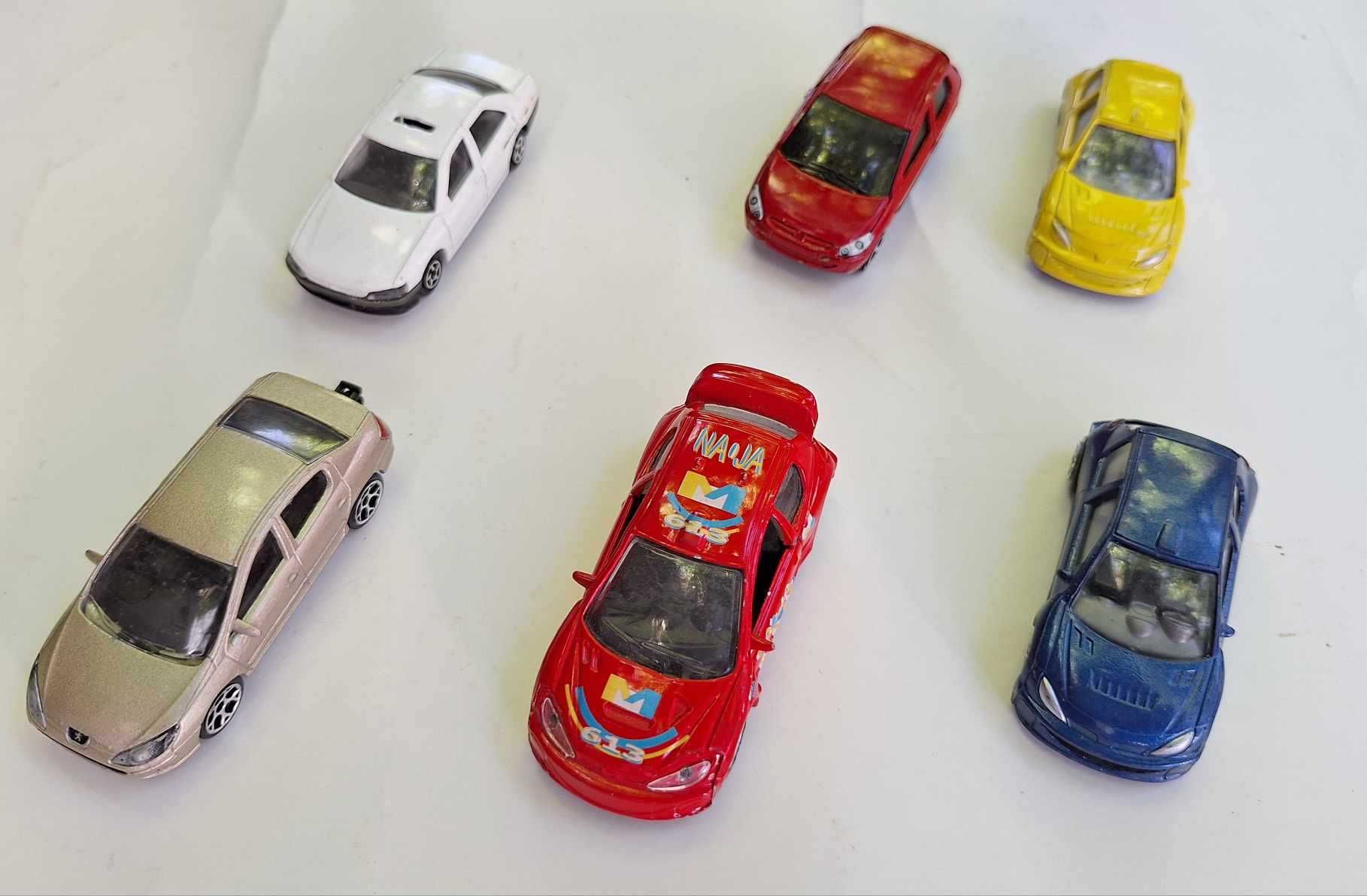 Колички модели автомобили Пежо , Peugeot 1:64