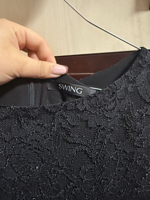 Рокля SWING с дантела