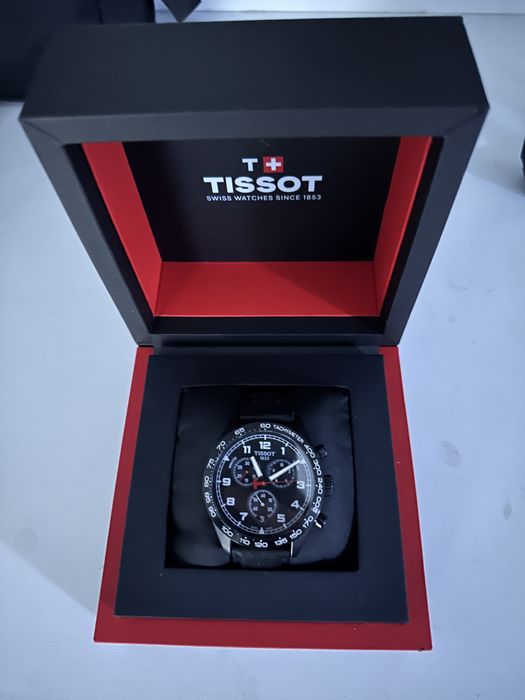 Продам часы TISSOT