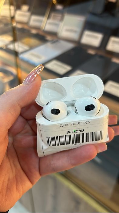 Apple airPods 3series