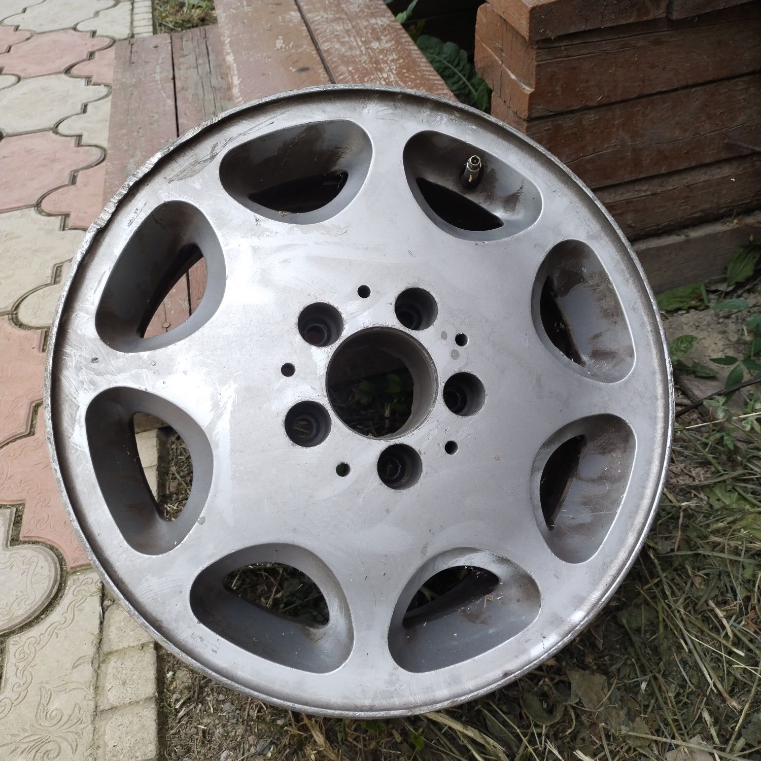 Диск мерседес 124