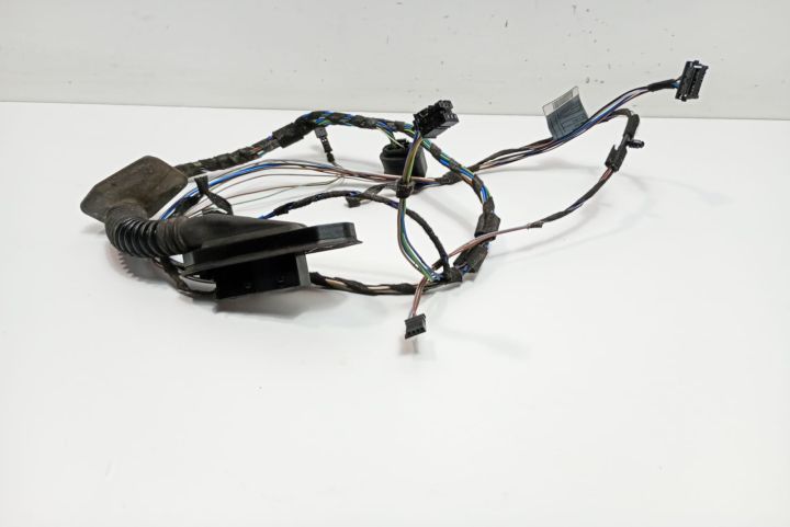 Cablaj usa dreapta fata   692865605 BMW Seria 1 E81/E82/E87/E88 (face