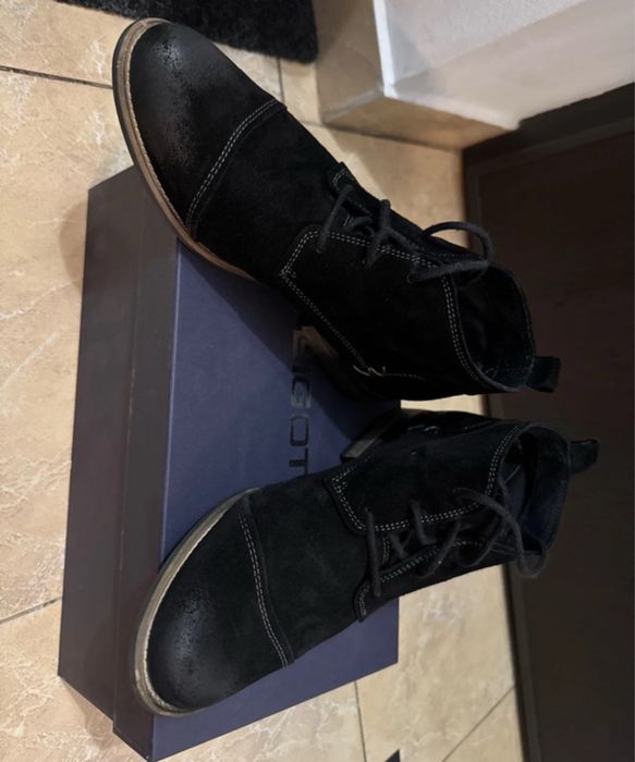 Pantofi înalți Bigotti din piele întoarsă, masura 39