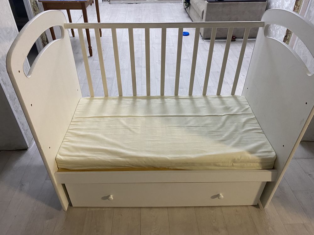 Продам кравать для детей