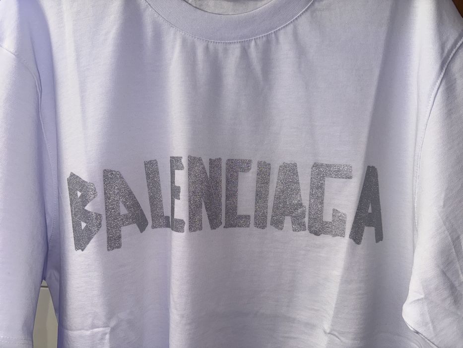 Tricou negociabil