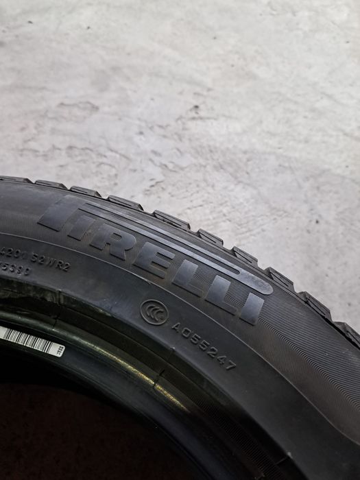 2 anvelope iarnă 205 60 r17 Pirelli