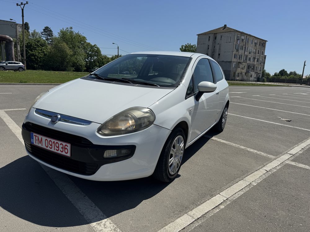 Vand Fiat Punto 1.2 benzina