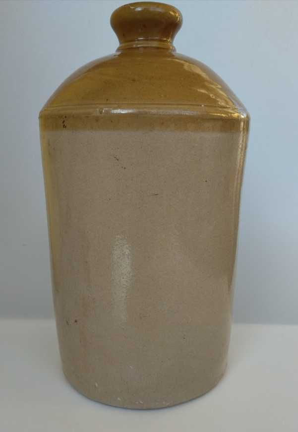 Винтидж керамична бутилка за ром от първата  световна воина S.R.D.