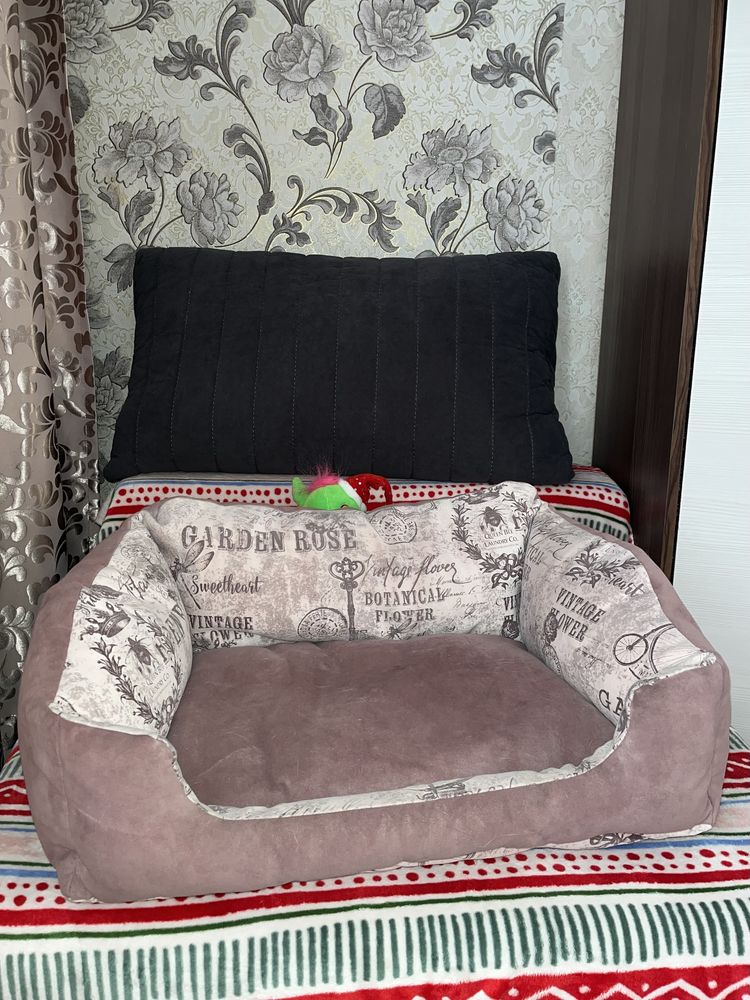 Продам лежанку,в хорошем состоянии.