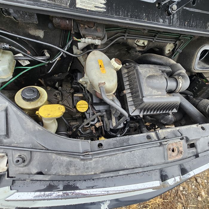 Опел мовано на части само