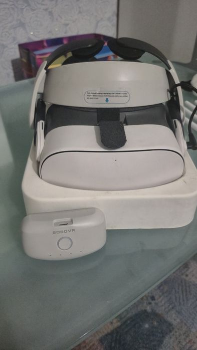 Meta quest 3s в новейшем состоянии пользовался  часов 30