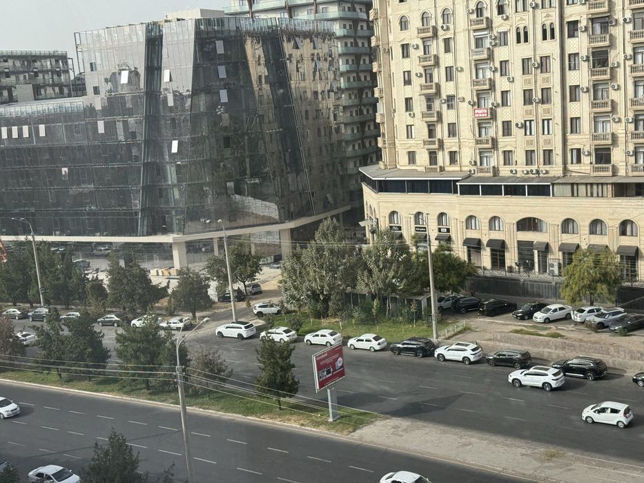 Ц-2 Алйский рядом 1^2 КОМНАТНАЯ  Продаю