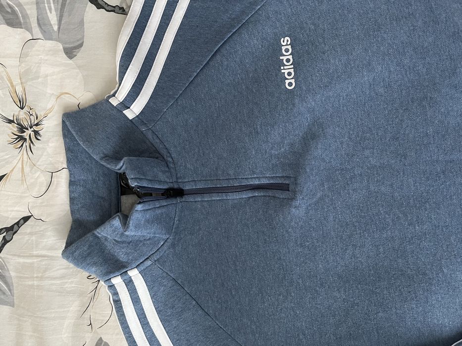 Ново! Суитшърт adidas