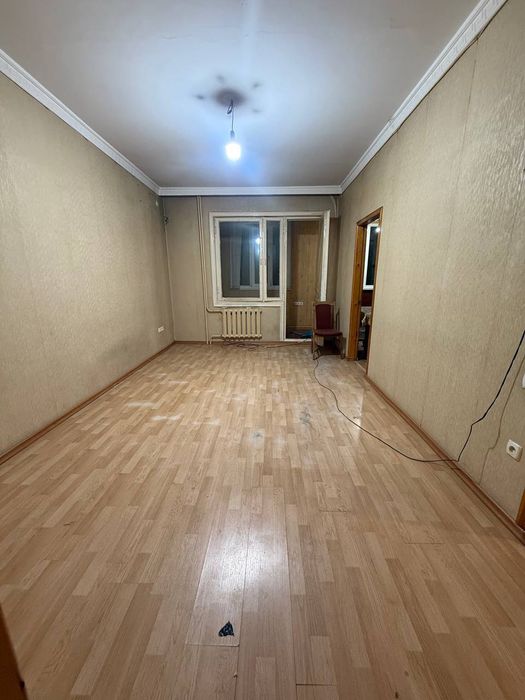 Аренда: 2/3/4 на массиве ТТЗ-1 
1²/2/5 общая площадь 46м² 
Балкон 2х6