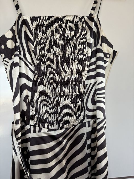 Рокля от  сатен