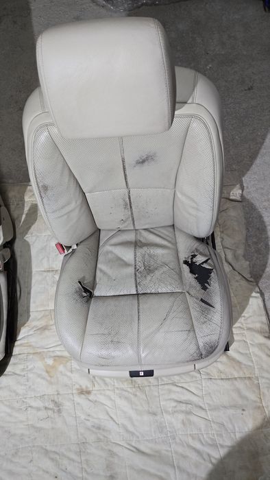 W221 светъл салон и кори